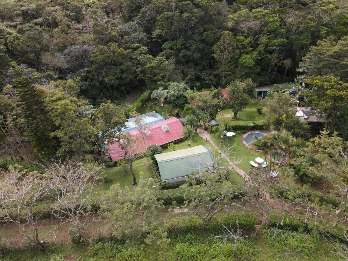 Pochote Lodge Guayabo  ภายนอก รูปภาพ