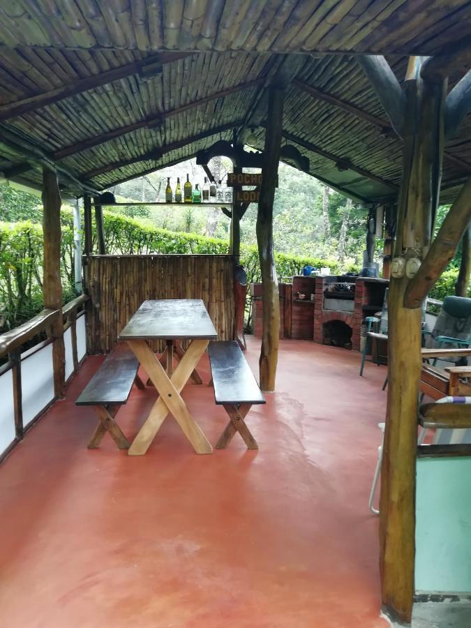Pochote Lodge Guayabo  ภายนอก รูปภาพ