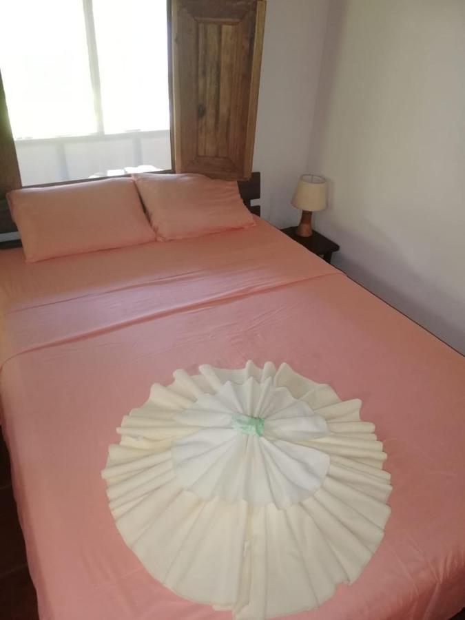Pochote Lodge Guayabo  ภายนอก รูปภาพ