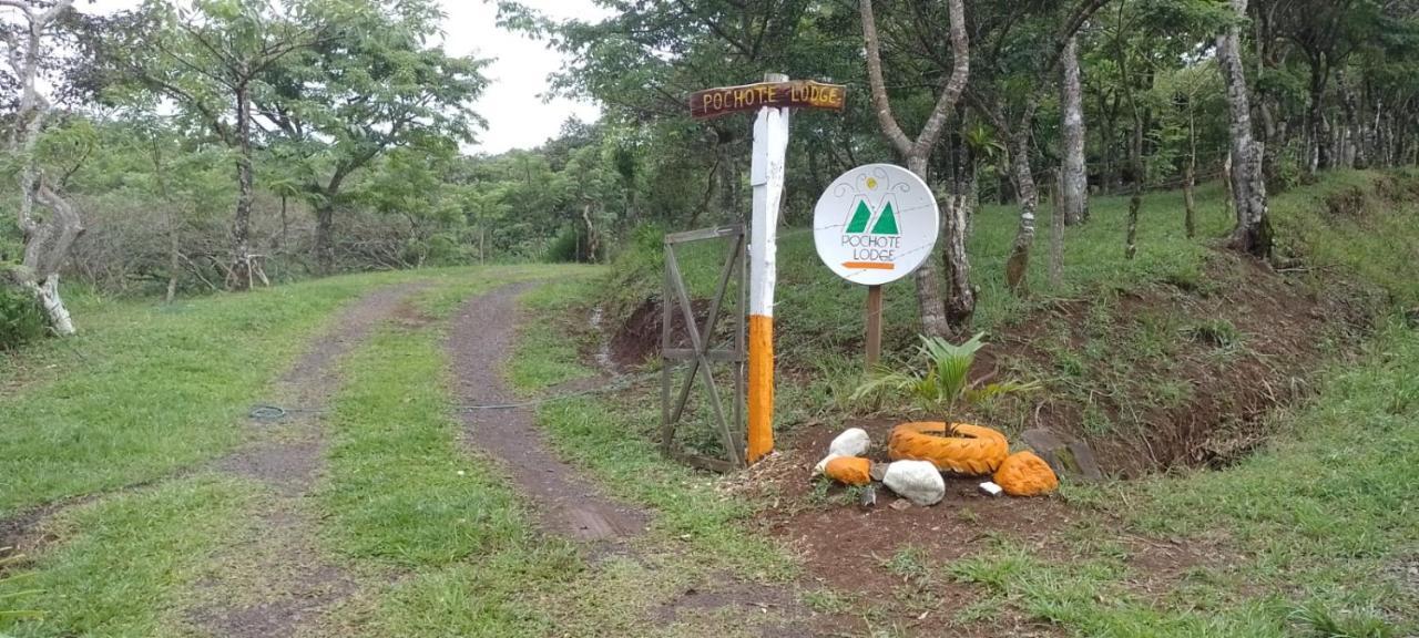 Pochote Lodge Guayabo  ภายนอก รูปภาพ