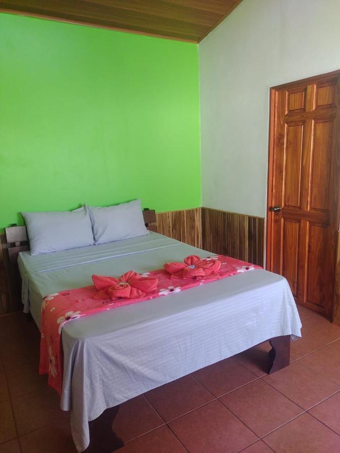 Pochote Lodge Guayabo  ภายนอก รูปภาพ