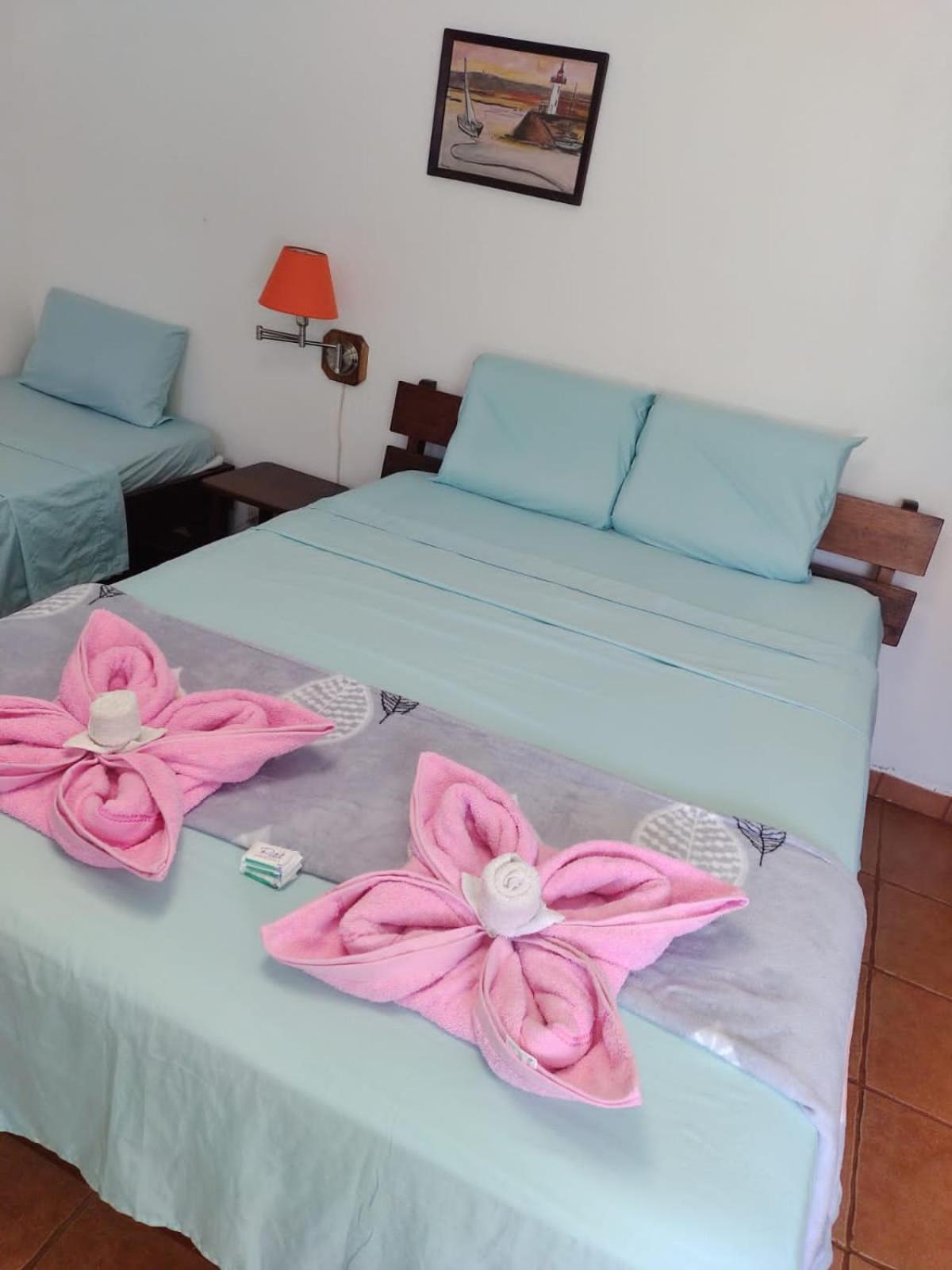 Pochote Lodge Guayabo  ภายนอก รูปภาพ